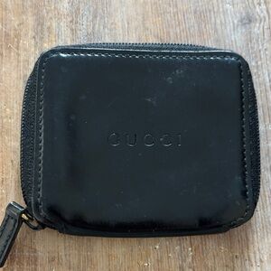 Gucci Black Leather Zip Coin Wallet